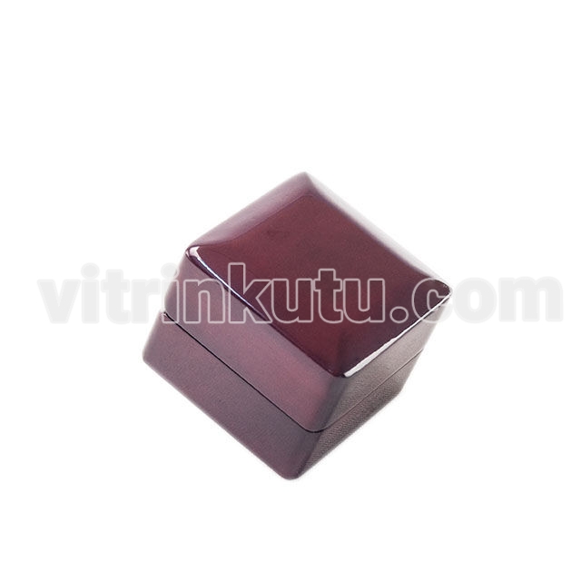 Ahşap Yüzük Tektaş Kutusu Tırnaklı 6x6 cm