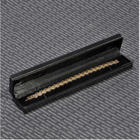VitrinKutu - Bileklik Kutusu Gümüş Yaldız İşlemeli Kartier 22x4 cm
