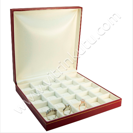 Çoklu Yüzük Kutusu 25 Bölmeli 19x19,5 cm Tırnaklı Kartier
