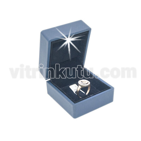 Işıklı Tektaş Yüzük Kutusu Mat 6x6,5 cm Tırnaklı