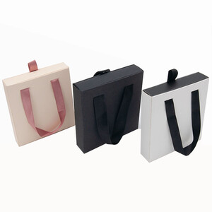  - Karton 3 lü Set Süngerli Çekmeceli Çanta (10 lu)