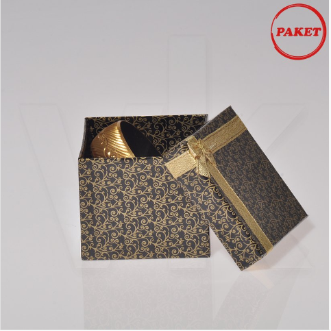 Kelepçe Saat Kutusu Karton Kurdeleli Derin 9x9 cm