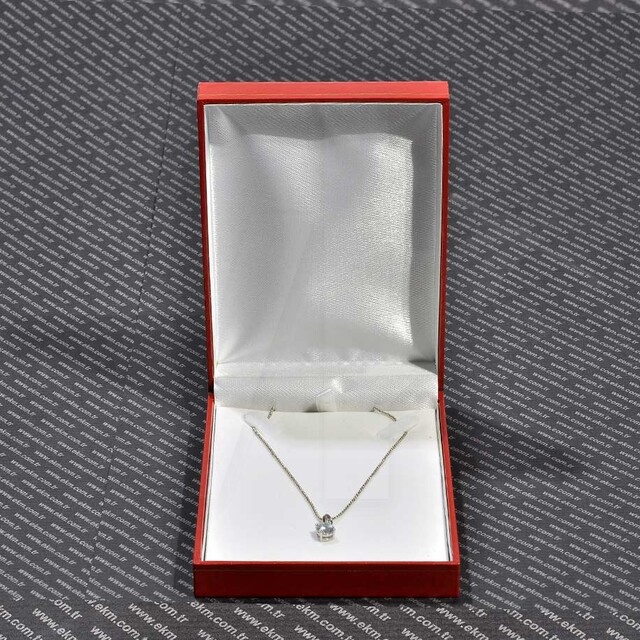 VitrinKutu - Tırnaklı Kolye Kutusu 10x14 cm Kartier Yaldız İşlemeli Kırmızı