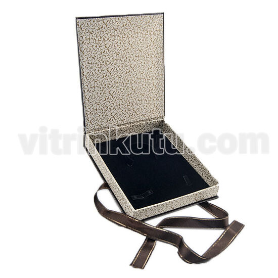 Set Kutusu Kurdeleli 20x23
