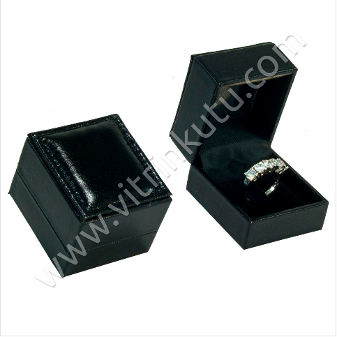 Tırnaklı Yüzük Kutusu Deri Rugan 4.5x5 Cm Siyah